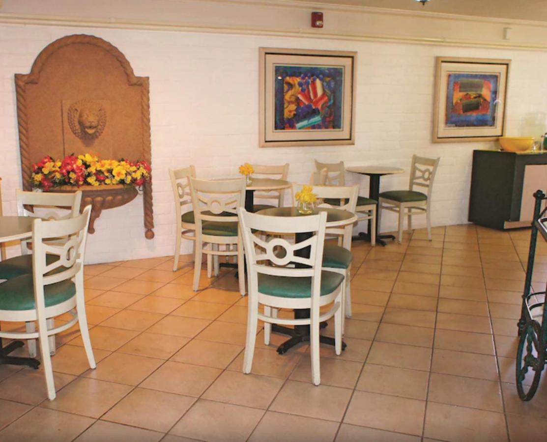 La Quinta Inn By Wyndham Bakersfield South Zewnętrze zdjęcie